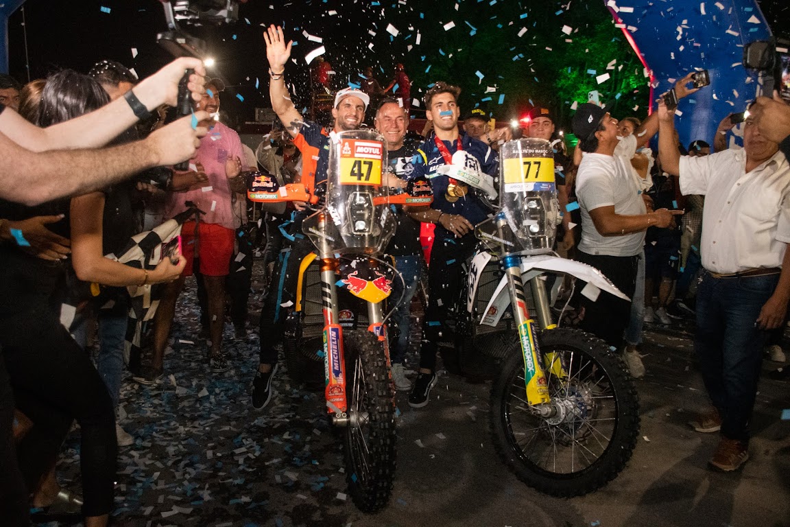 Mirá la galería de imágenes de los festejos de los Benavides en Salta: BENAVIDESfestejo2.jpg