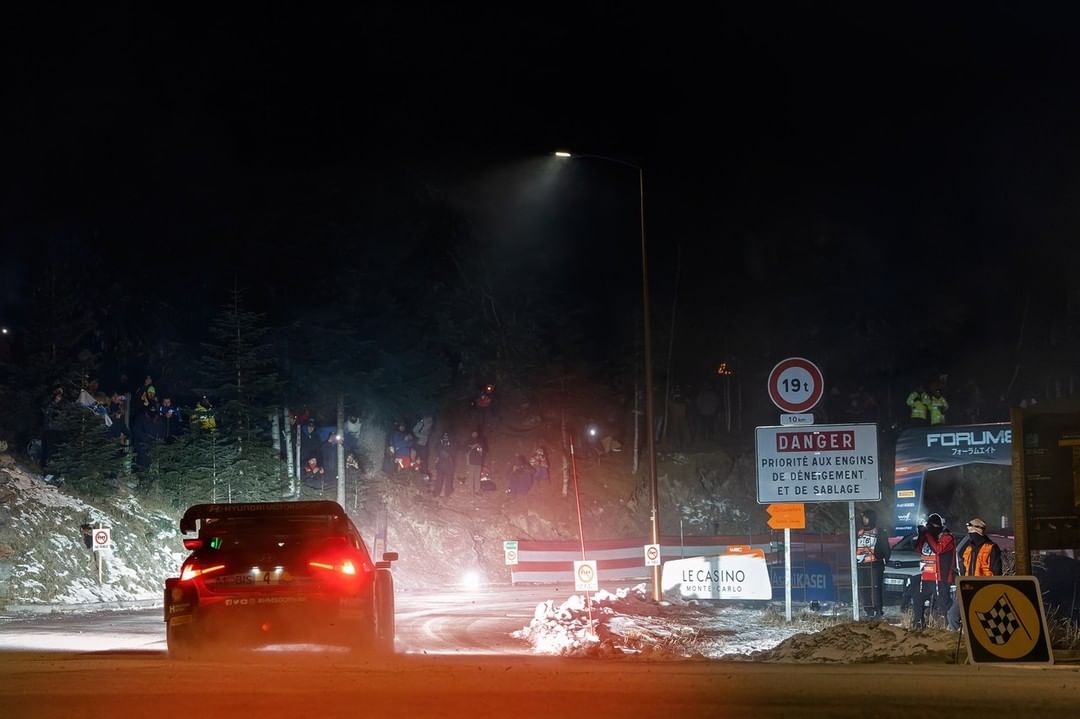 La noche del Rally Mundial en Montecarlo: 326065383_544569684291342_3399588402048468839_n.jpg