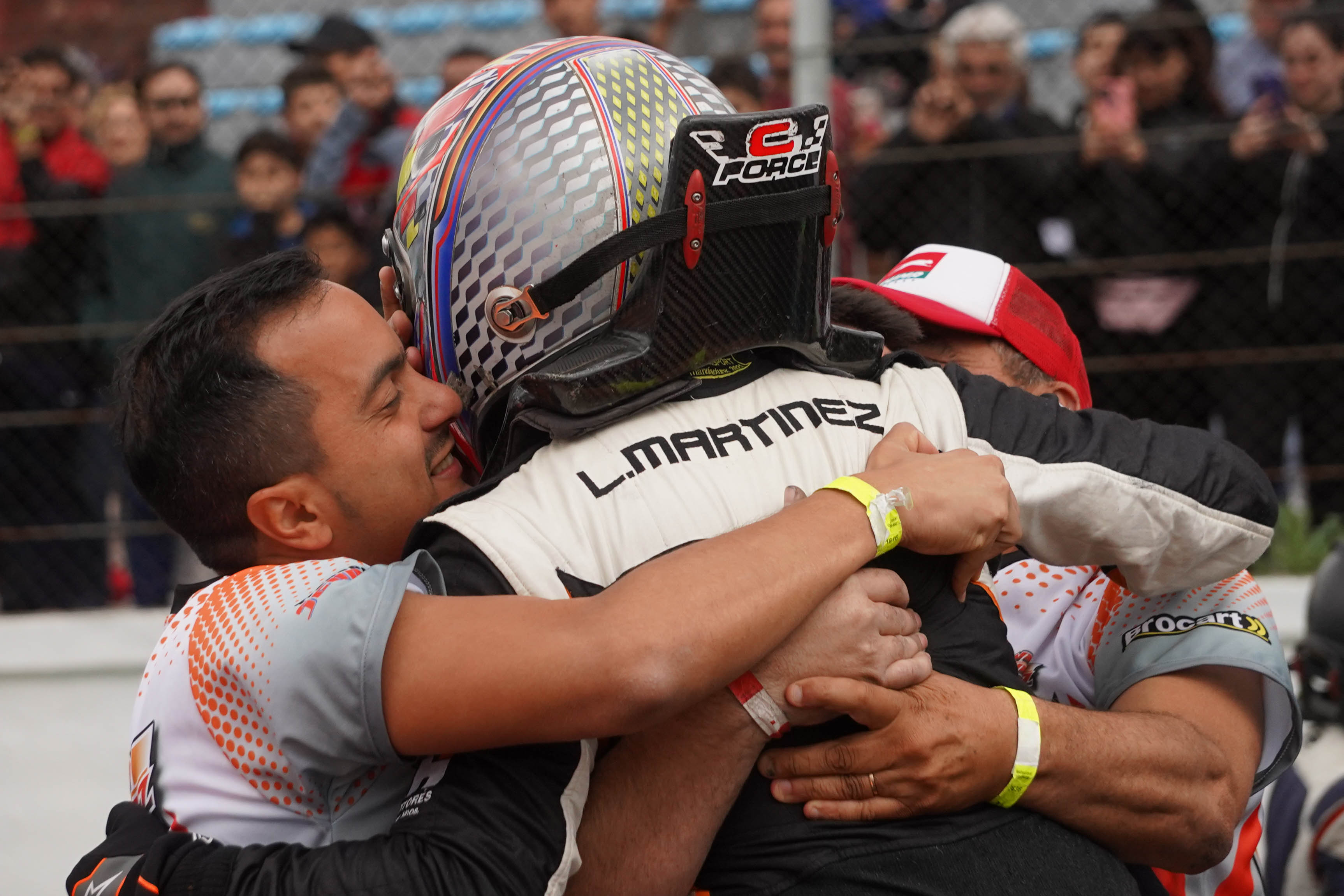 Todos los detalles de la octava fecha del Turismo Pista: DSC03778.jpg