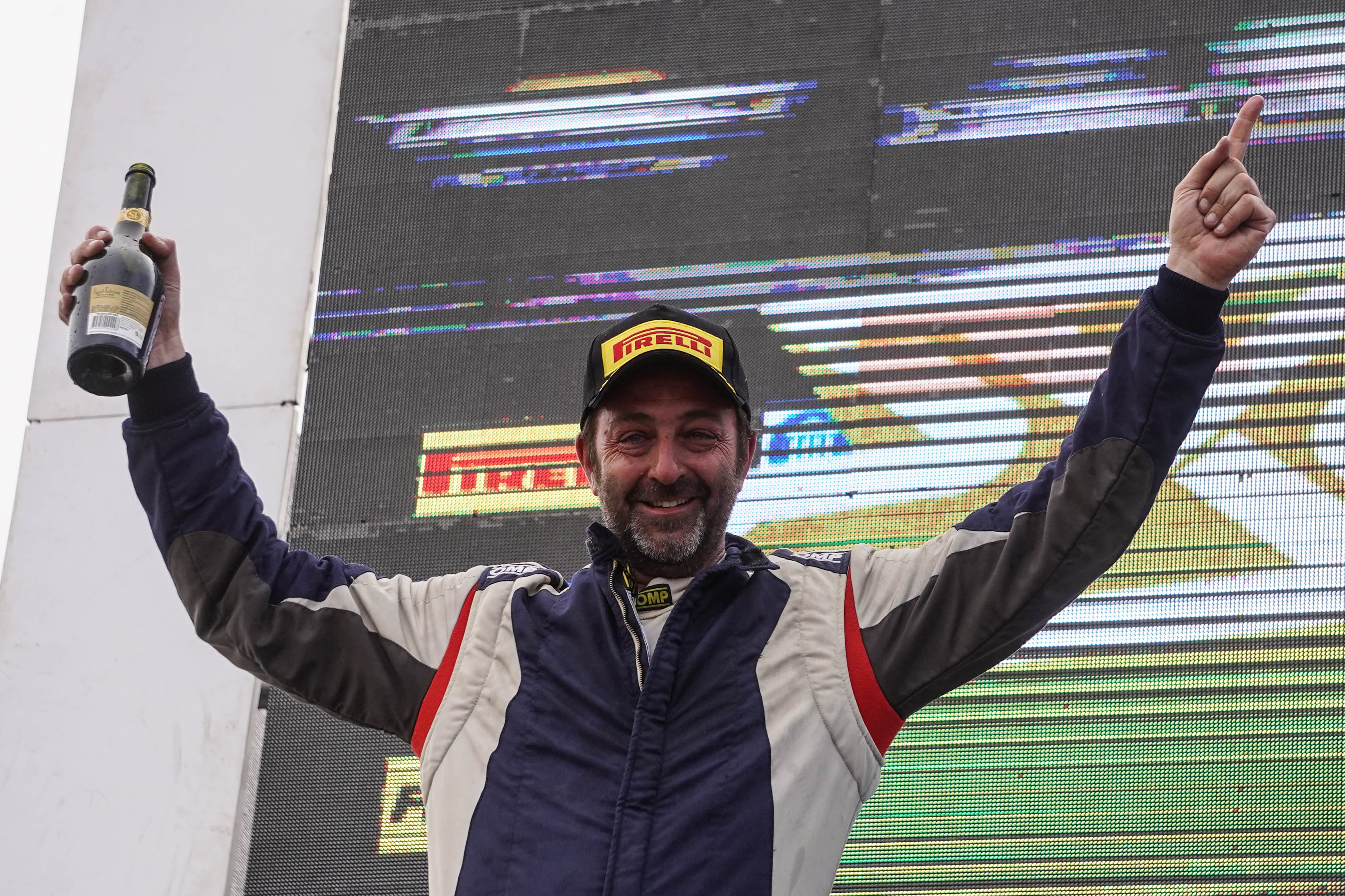 Todo el color del paso del Top Race por Río Cuarto: DSC00117.jpg