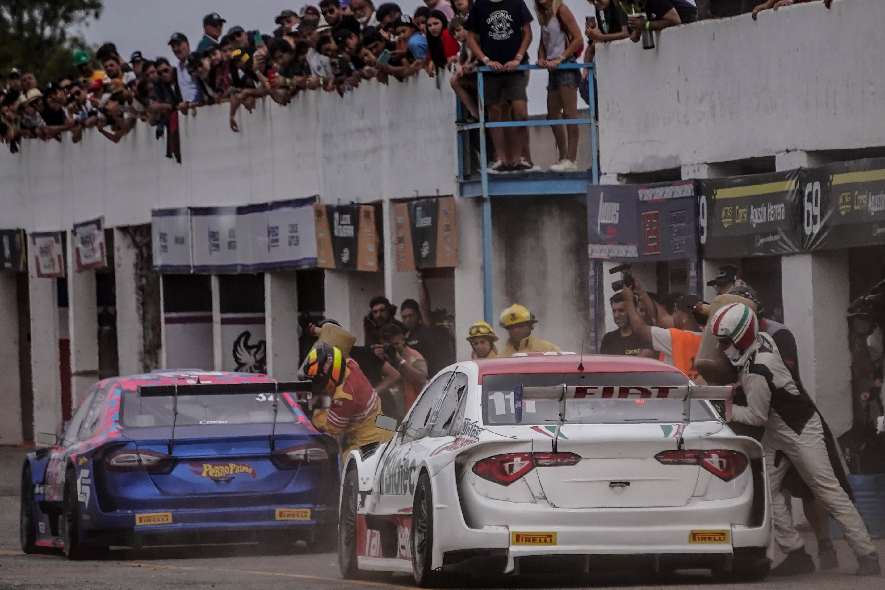 Todo el color del paso del Top Race por Río Cuarto: DSC09987.jpg