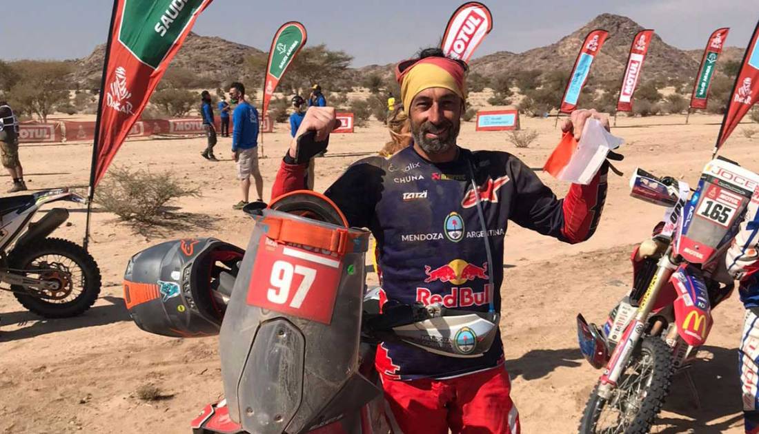 Terminó el Dakar con cuatro costillas rotas