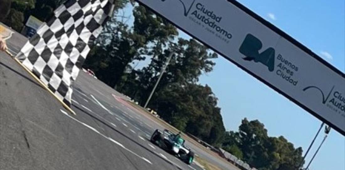 VIDEO: ¡histórico! el IndyCar de Agustín Canapino aceleró en Buenos Aires