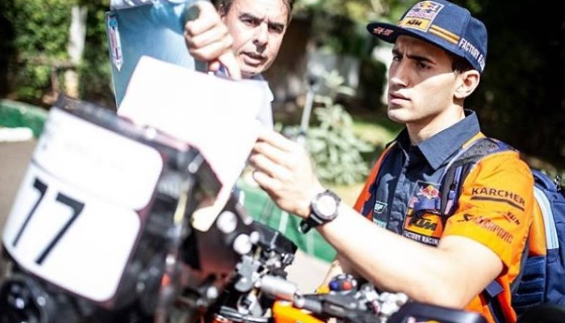 Luciano Benavídes: “Hay 8 pilotos que pueden ganar el Dakar"