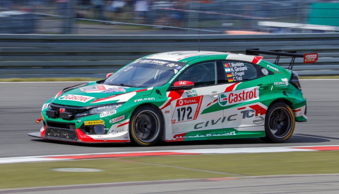 Néstor Girolami también correrá las 24 Horas de Nürburgring