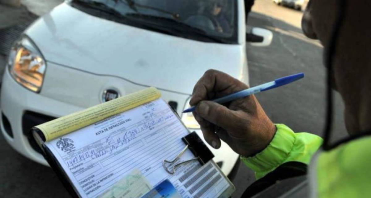 Multas de tránsito en noviembre: ¿cuánto costará la infracción por circular sin VTV en Buenos Aires?