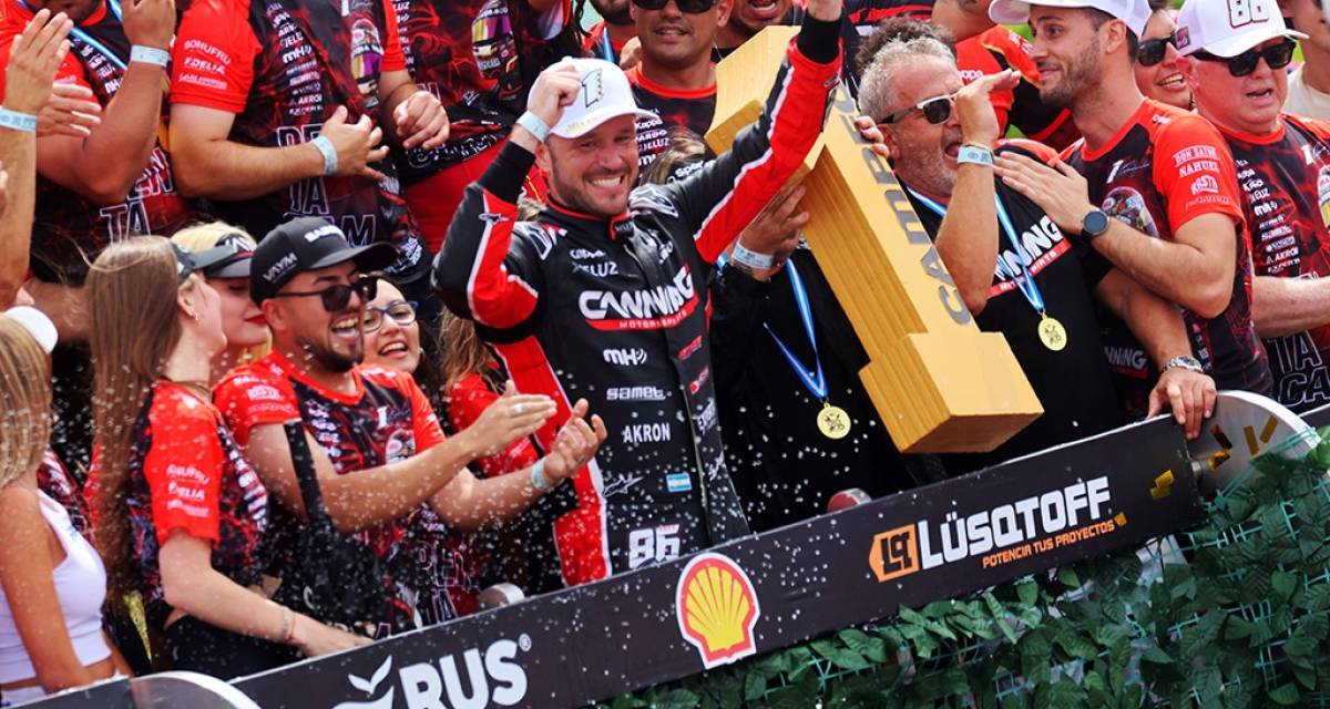 TC: Agustín Canapino llegó a Arrecifes y comenzaron los festejos por la quinta corona