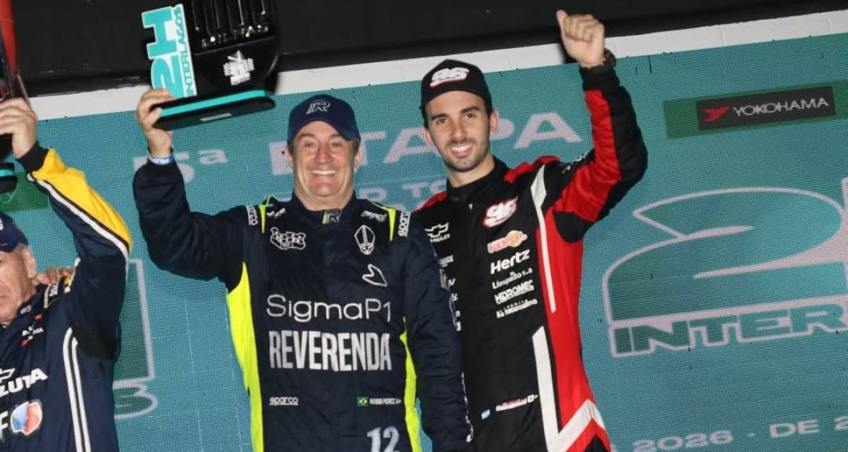 Juan Cruz Benvenuti se destacó y subió al podio en una competencia de resistencia en Interlagos