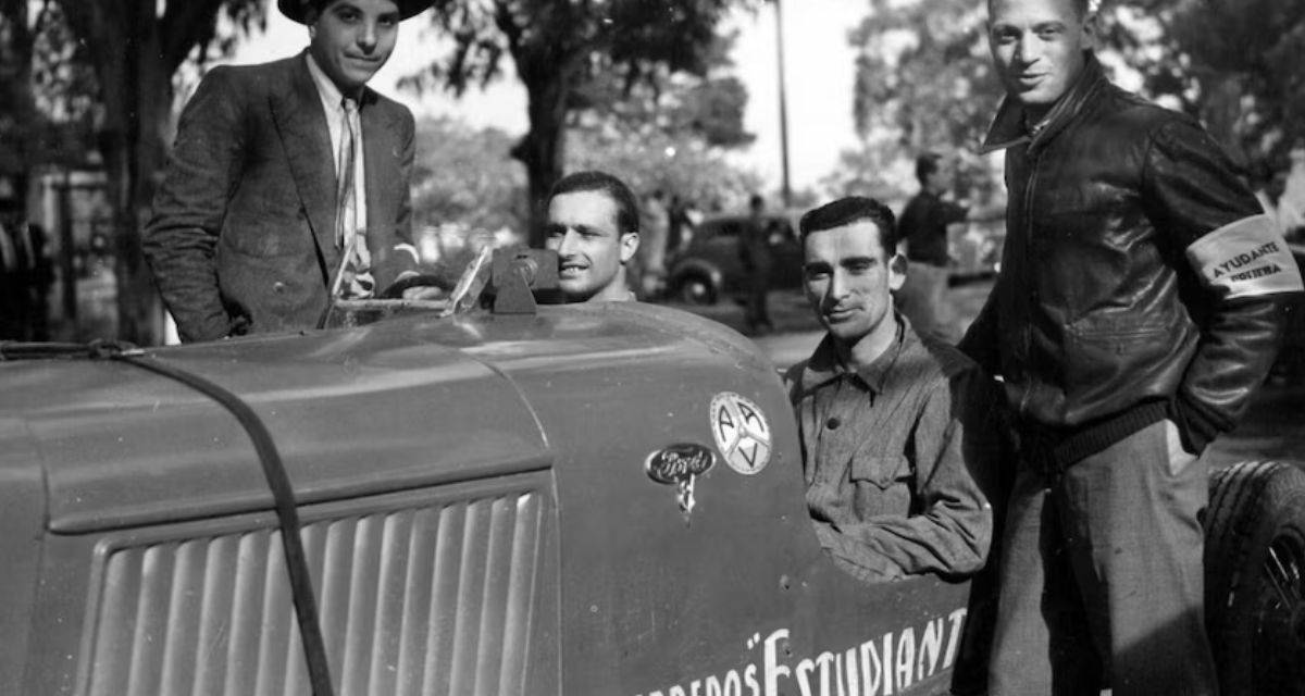 La historia del auto que marcó el debut de Fangio y el inesperado reencuentro 50 años más tarde