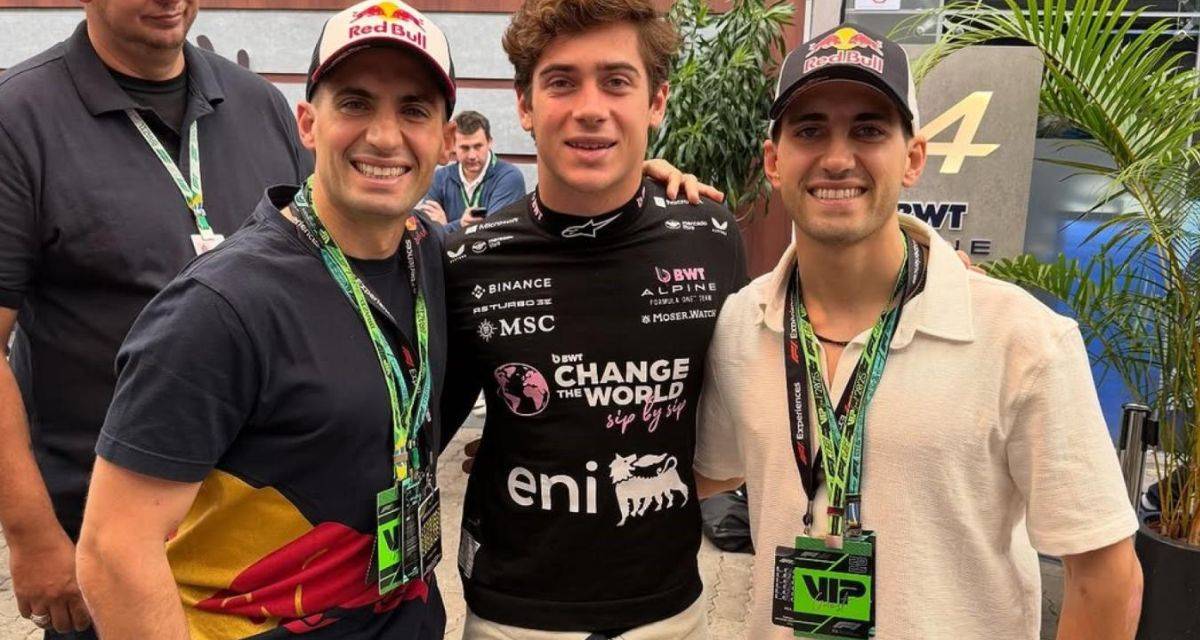 Colapinto se rindió a los pies de Luciano Benavides tras consagrarse en el Dakar: “Demostró la garra argentina”