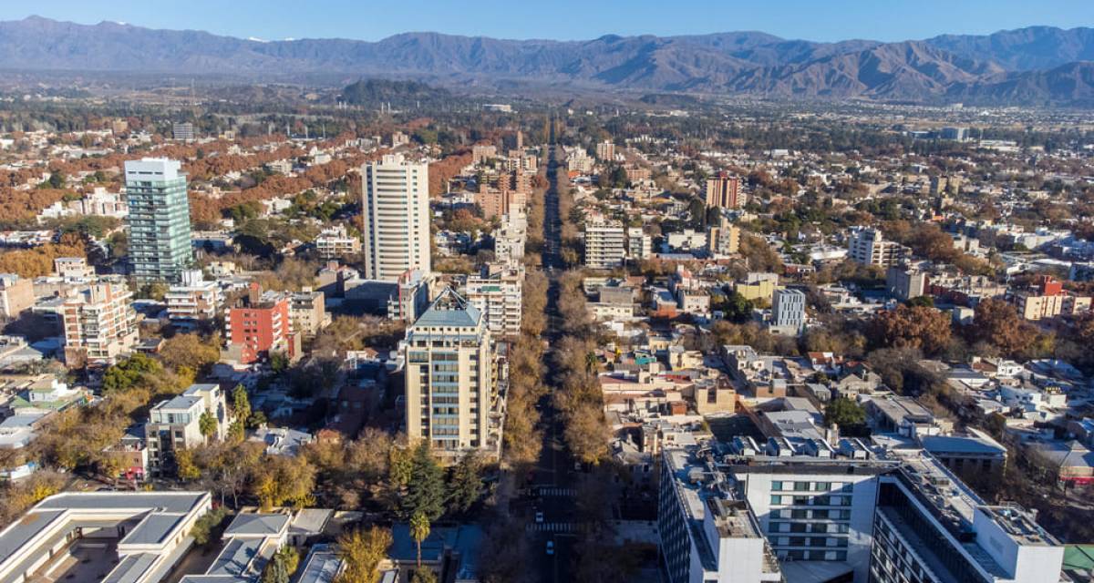 Cómo estará el clima en Mendoza el martes 24 de febrero de 2026 según el Servicio Meteorológico Nacional
