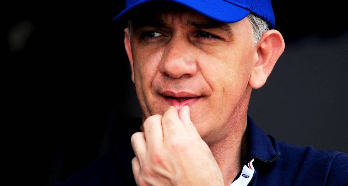 Ugalde, con ganas de correr en el Procar 4000: “Siempre me tientan para que venga”