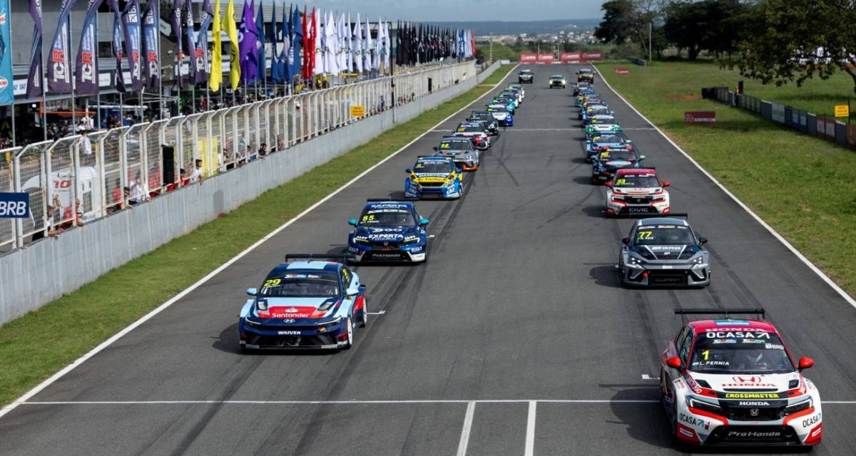 TCR South America: Pernía fue sancionado y cambió el clasificador de la segunda carrera en Curvelo