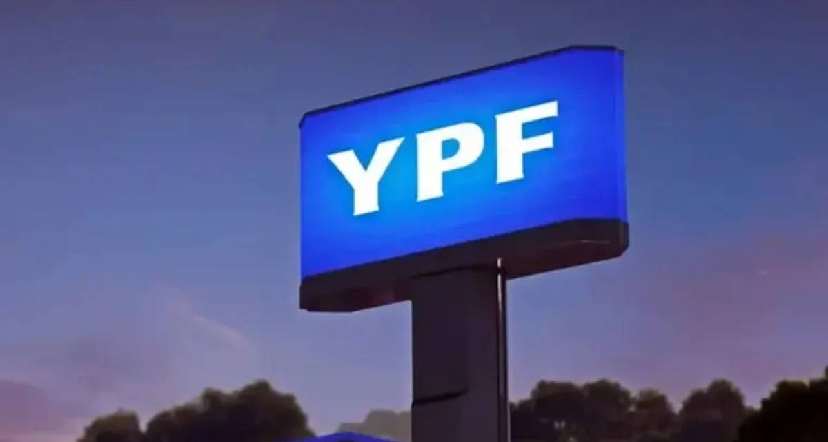 Las empresas petroleras se unieron a YPF y congelarán los precios del combustible por 45 días
