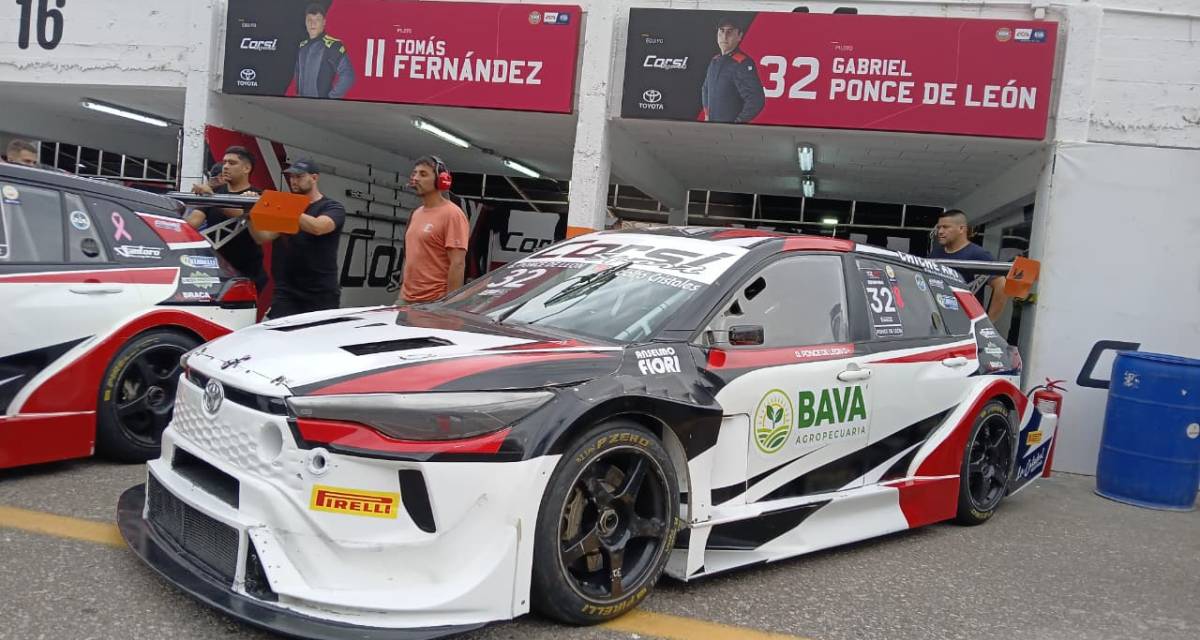TC2000: Ponce de León marcó el ritmo en la apertura de la fecha en El Zonda
