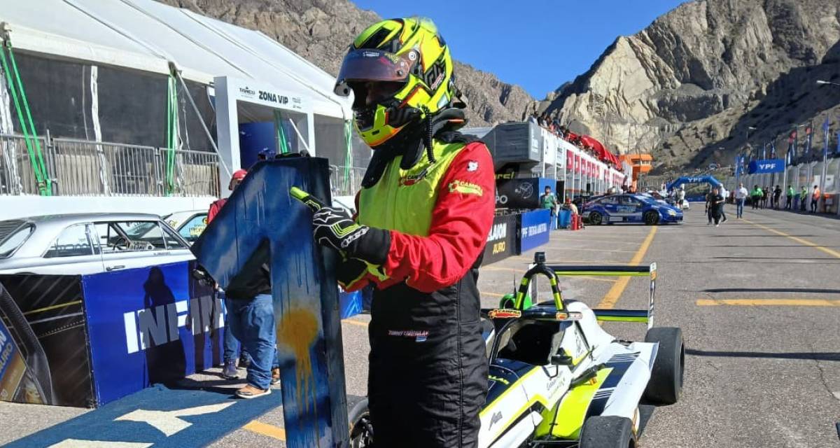 Fórmula Nacional: Tomás Campra, el primer poleman de la temporada en El Zonda
