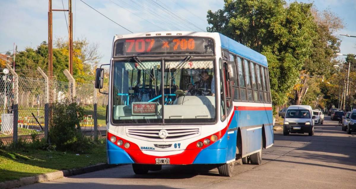 Las líneas de colectivo que siguen de paro en medio de las negociaciones con el Gobierno
