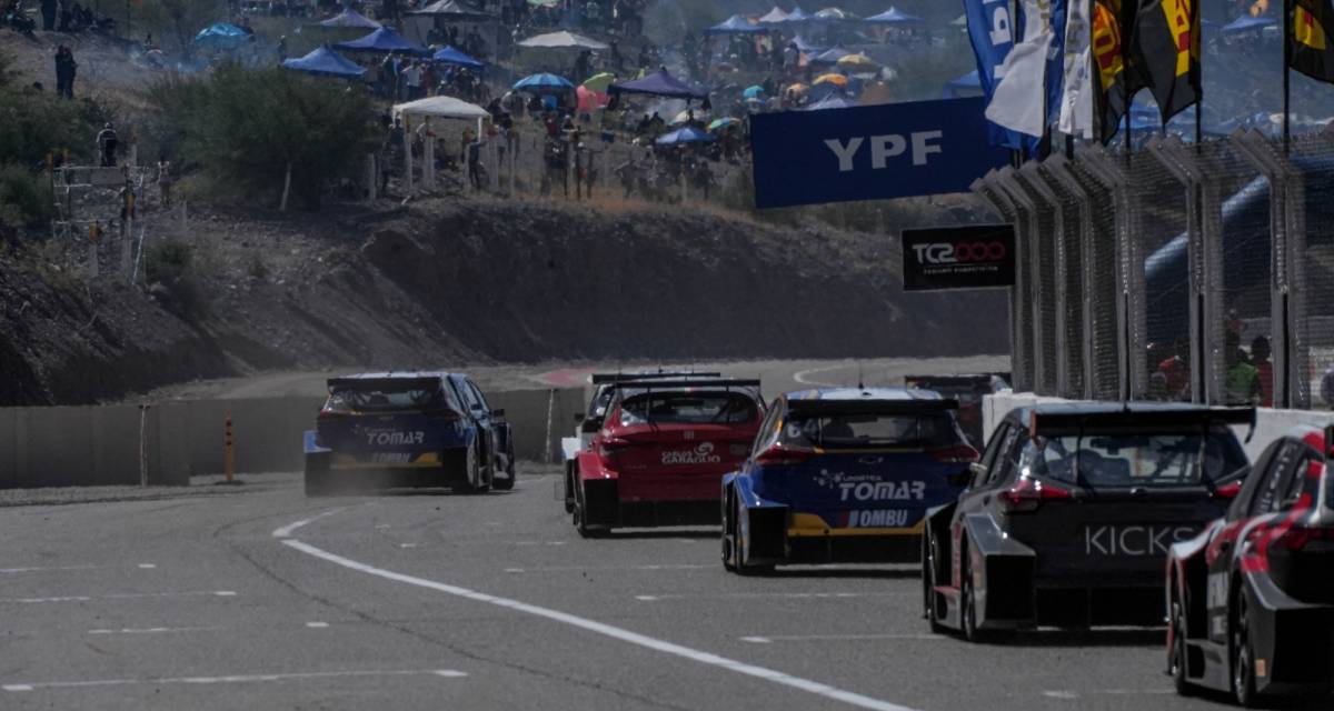 San Juan y su pasión intacta: así vivió el público el paso del TC2000 por El Zonda