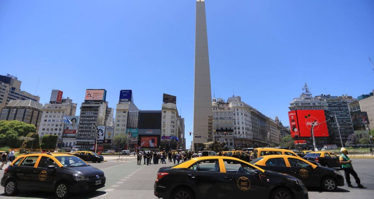 ¿Cuánto cuesta un taxi para ir al Road Show de Franco Colapinto?