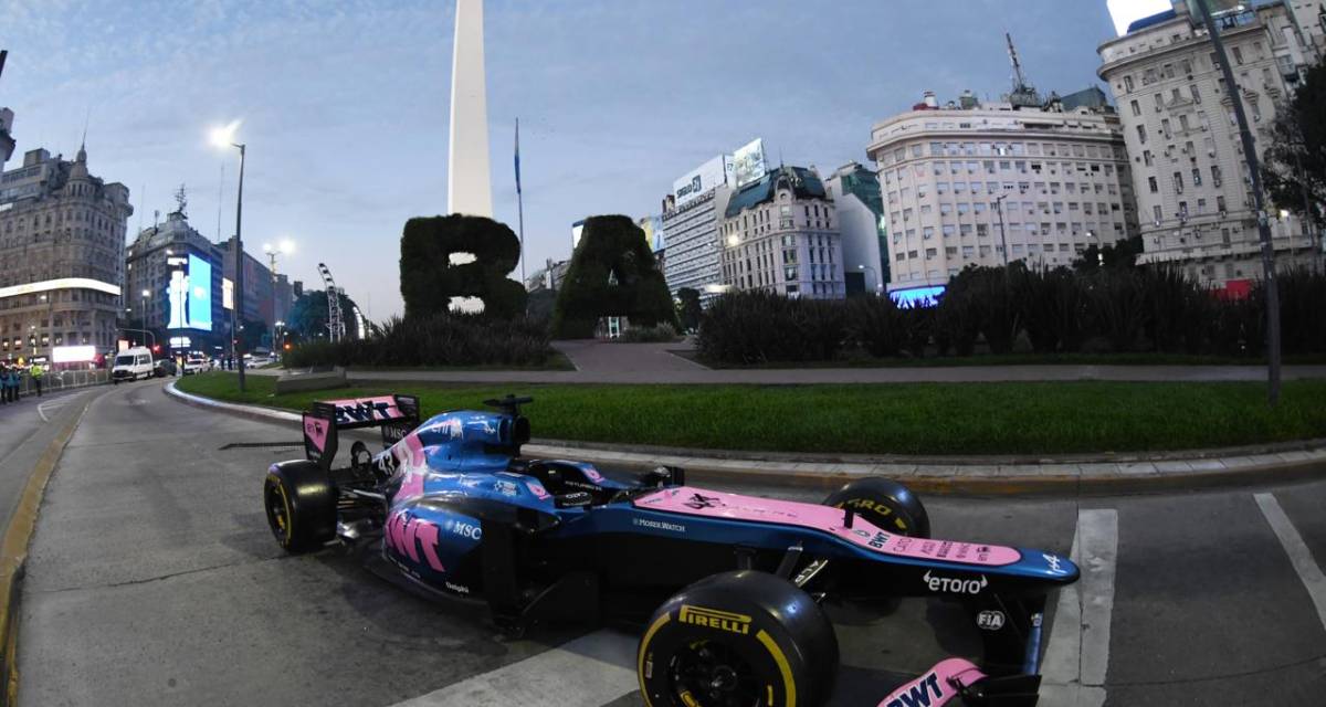 F1: ¡Exclusivo! El Lotus E20 que manejará Franco Colapinto ya ruge en Buenos Aires