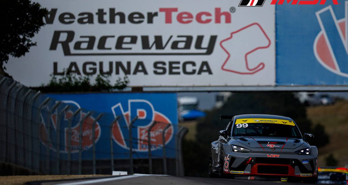 Michelin Pilot Challenge: un neumático le privó a Franco Girolami pelear por la victoria en Laguna Seca