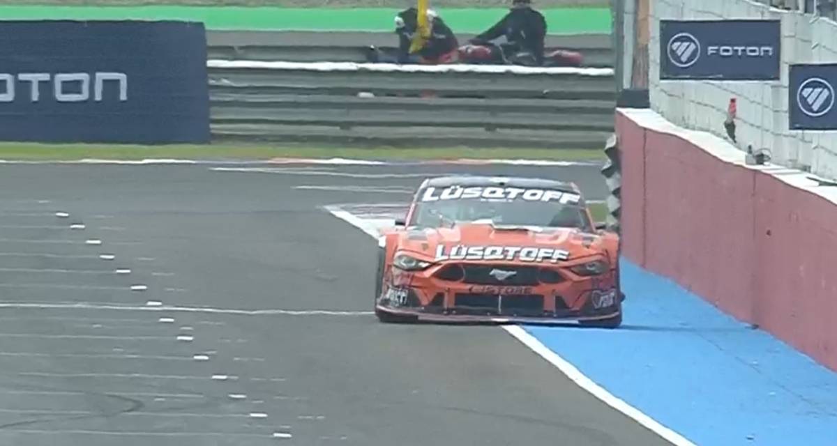 TC: preocupación para Lambiris tras un problema en el primer entrenamiento en Termas