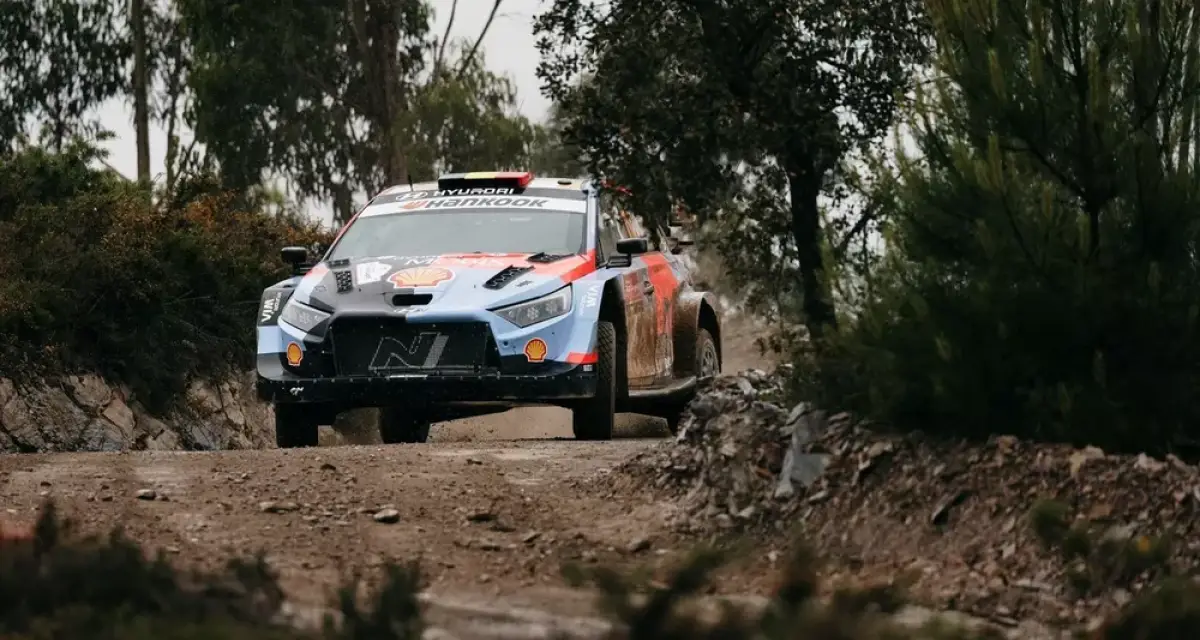 WRC: Neuville aventajó a Ogier en un dramático final del Rally de Portugal