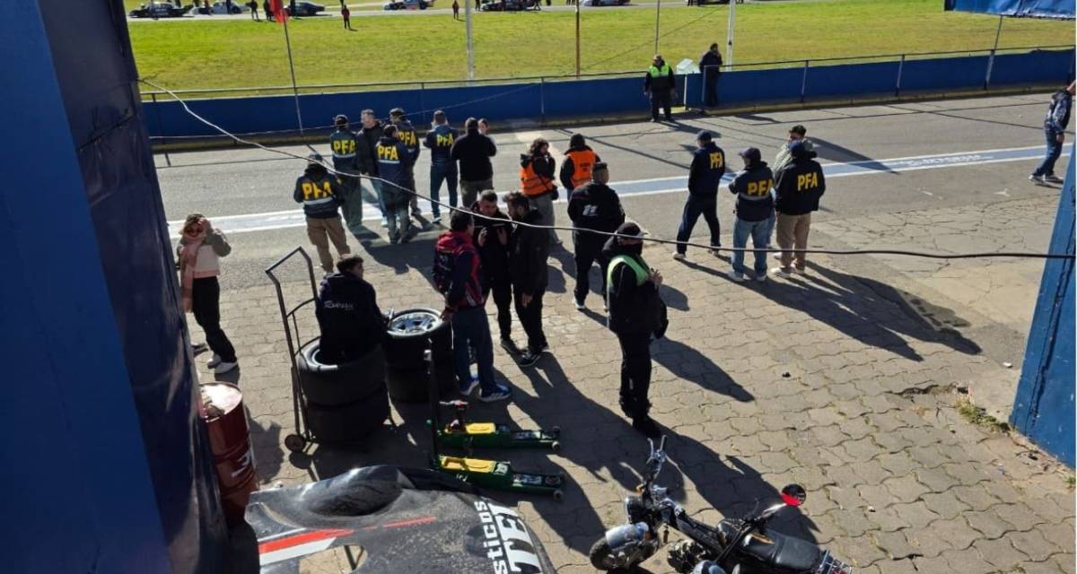 ¡ÚLTIMO MOMENTO! Operativo policial en el Roberto Mouras de La Plata
