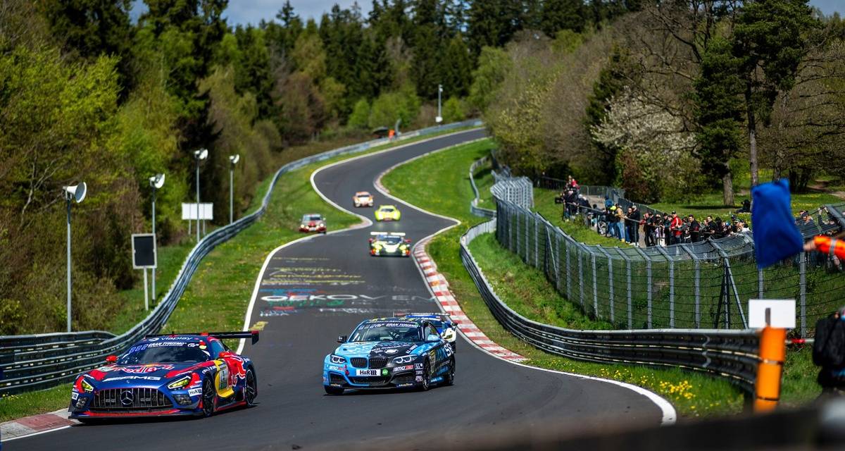 Otro protagonista de la F1 quiso correr las 24 horas de Nürburgring pero su permiso fue denegado