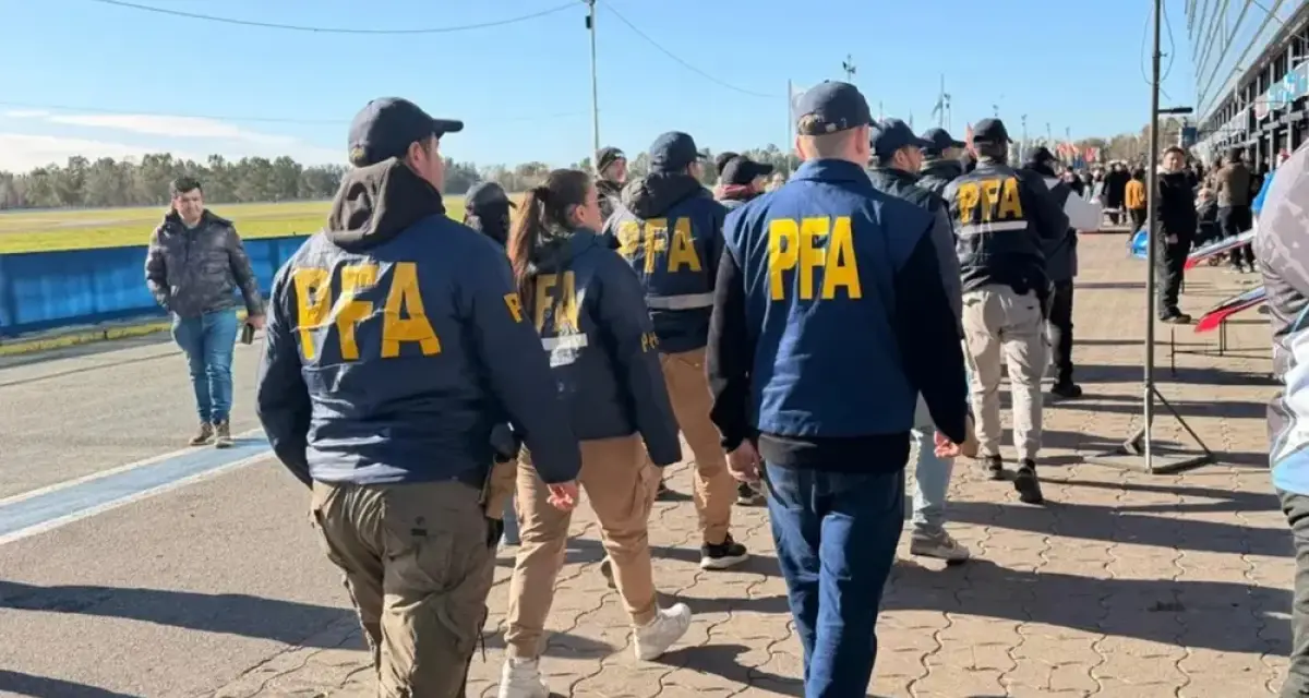 Lo que nadie te contó del operativo policial que hubo en el Mouras de La Plata