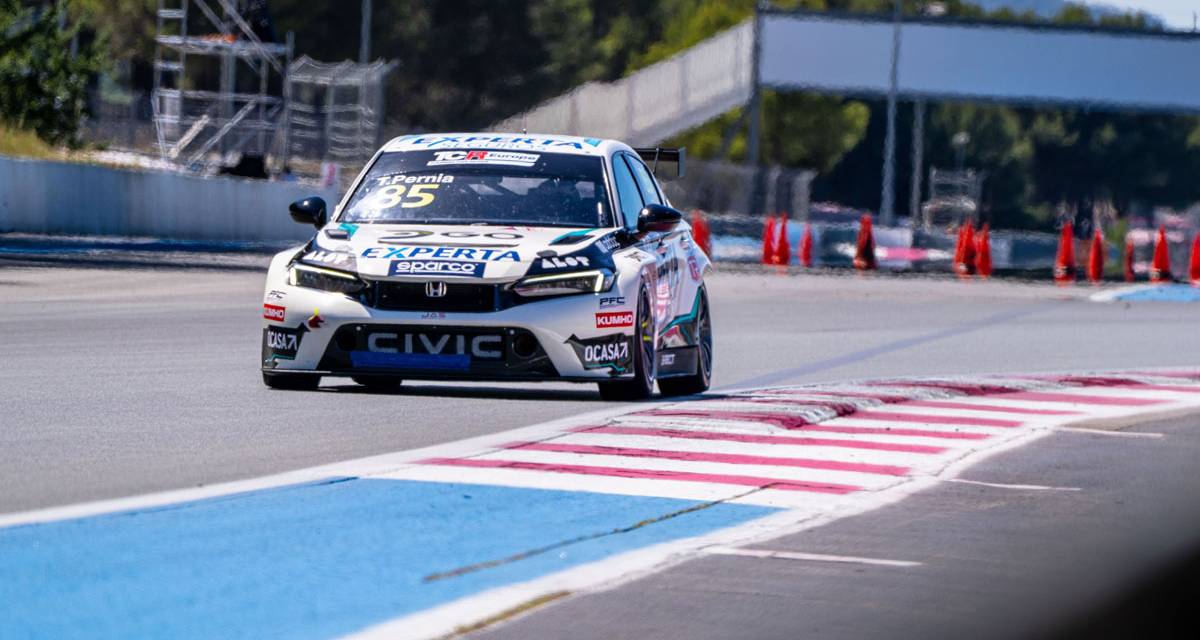 TCR Europe: batallado quinto lugar para Tiago Pernía en la carrera sabatina de Paul Ricard