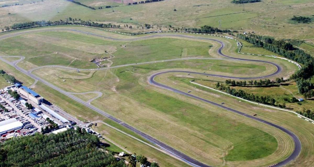 ¡Acá no se larga! El insólito piquete que paralizó una carrera en el autódromo de La Plata