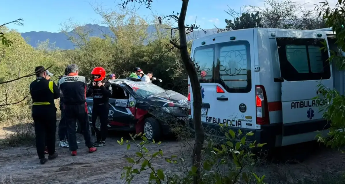 Preocupación en el Rally del Poncho: dos espectadores fueron hospitalizados tras un accidente