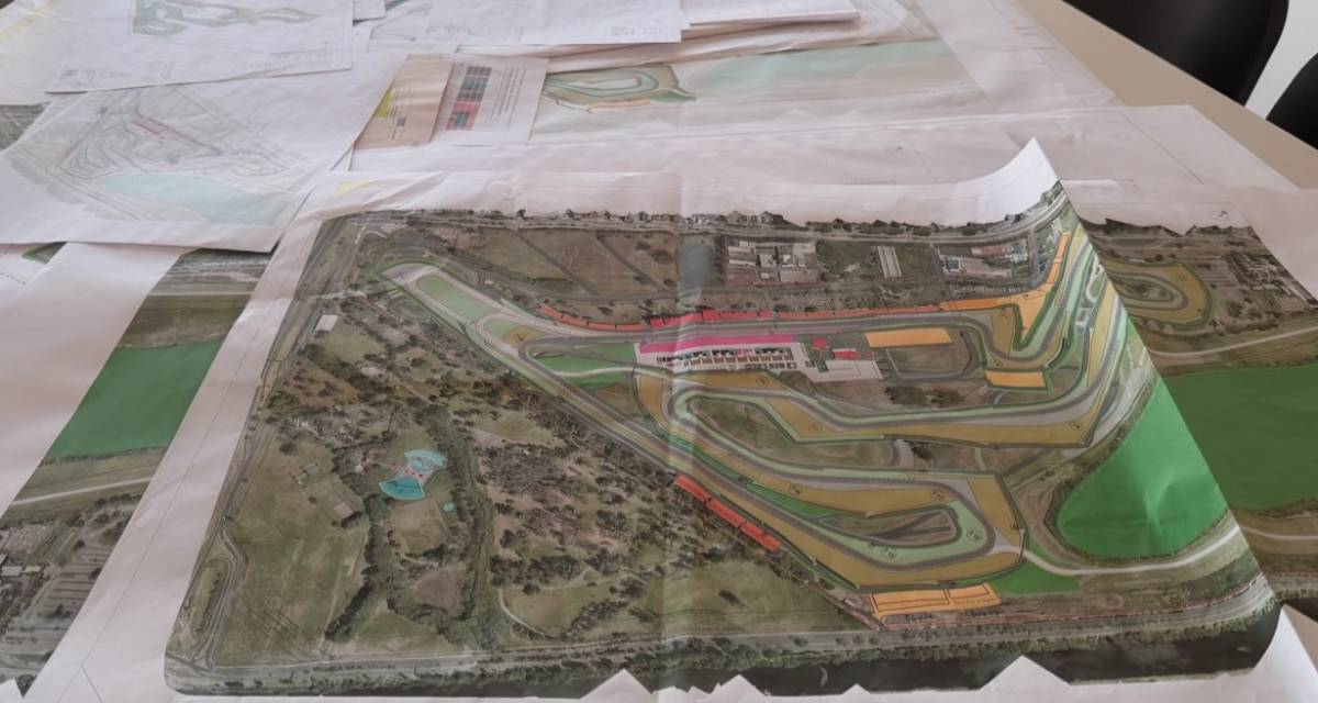La FIM visitó el Gálvez y el MotoGP empieza a tomar forma en Buenos Aires