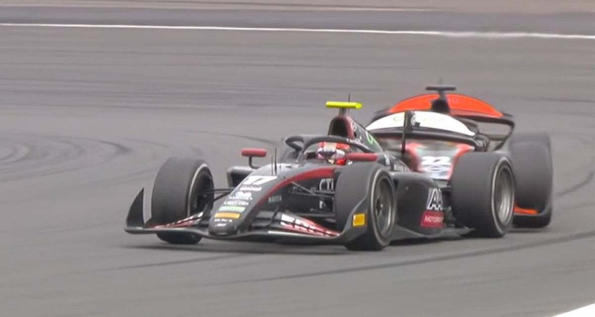 F2: Varrone peleaba por los puntos, pero un toque lo retrasó en Silverstone