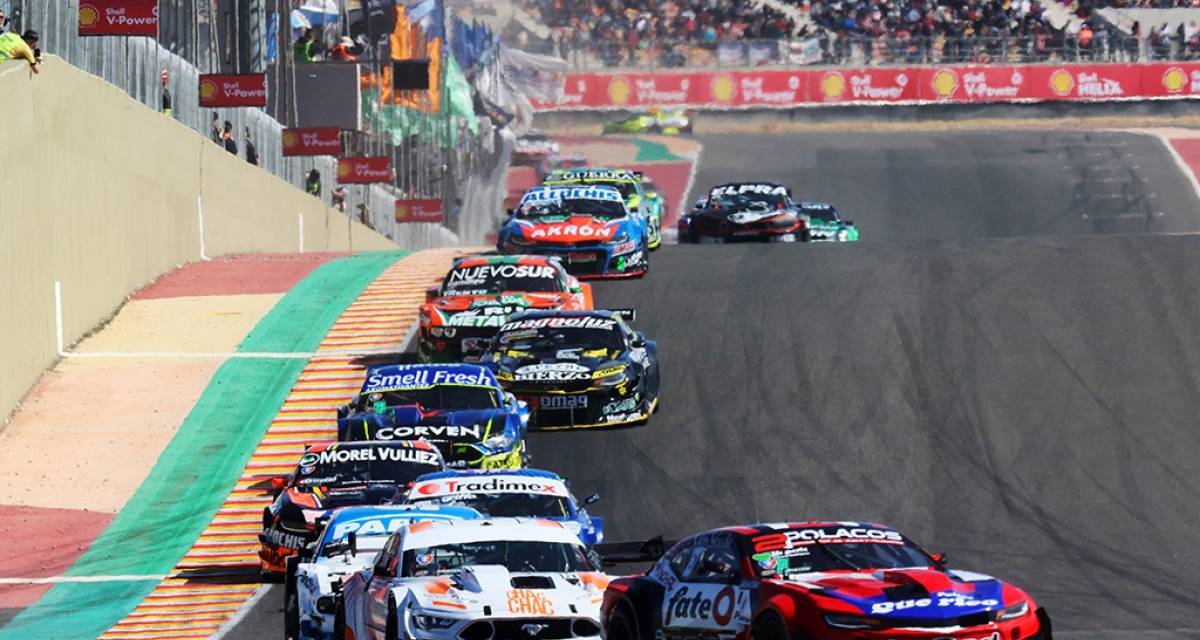 El piloto histórico que vuelve al TC tras casi un año de ausencia y manejará un Ford Mustang