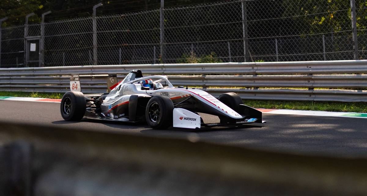 Eurocup 3: Trappa, Panetta y Barbuy giraron en el arranque de la cuarta fecha en Monza