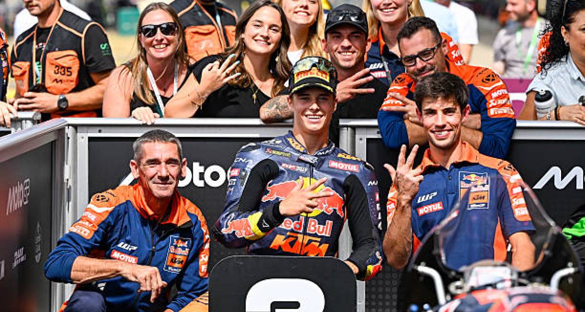 Moto3: Perrone brilló en Silverstone y logró un espectacular podio en la última vuelta