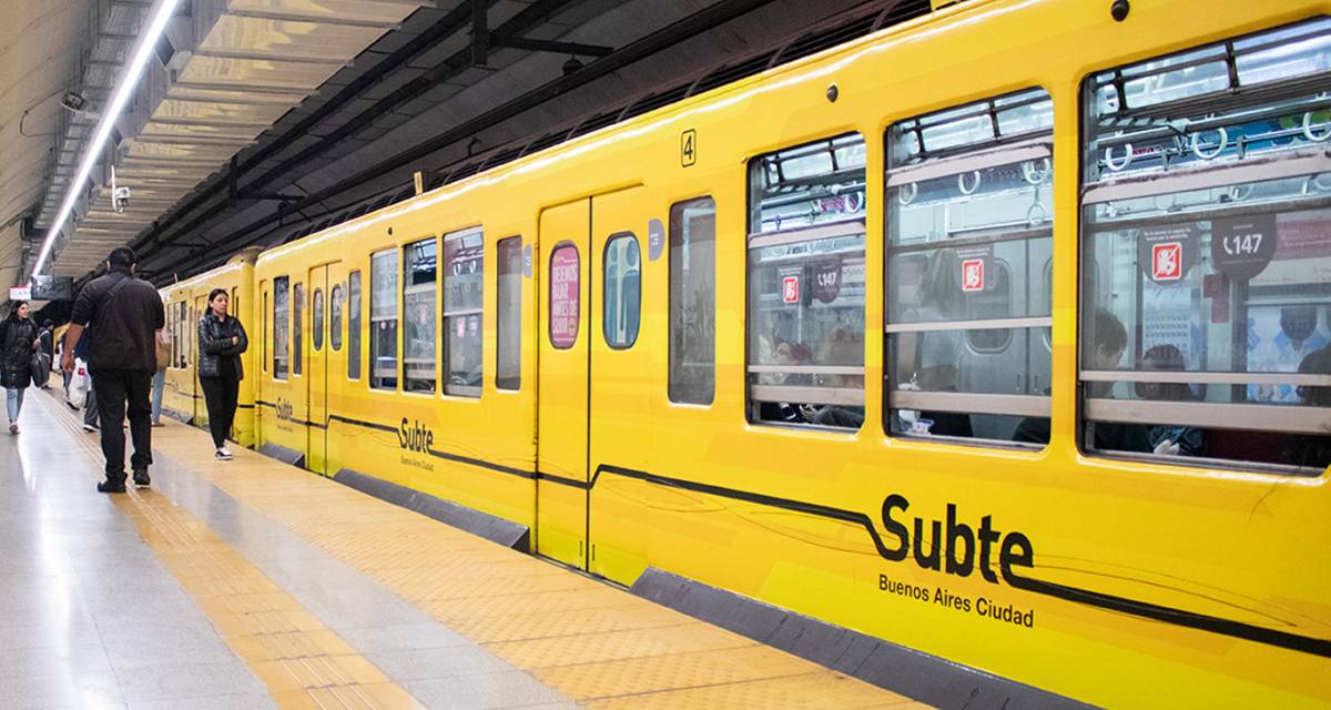 Atención usuarios: ¿Qué billeteras vistuales ofrecen descuentos para el transporte público en agosto?
