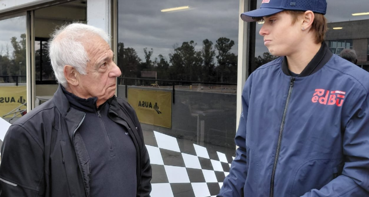 Moto3: Valentín Perrone visitó las obras del Gálvez