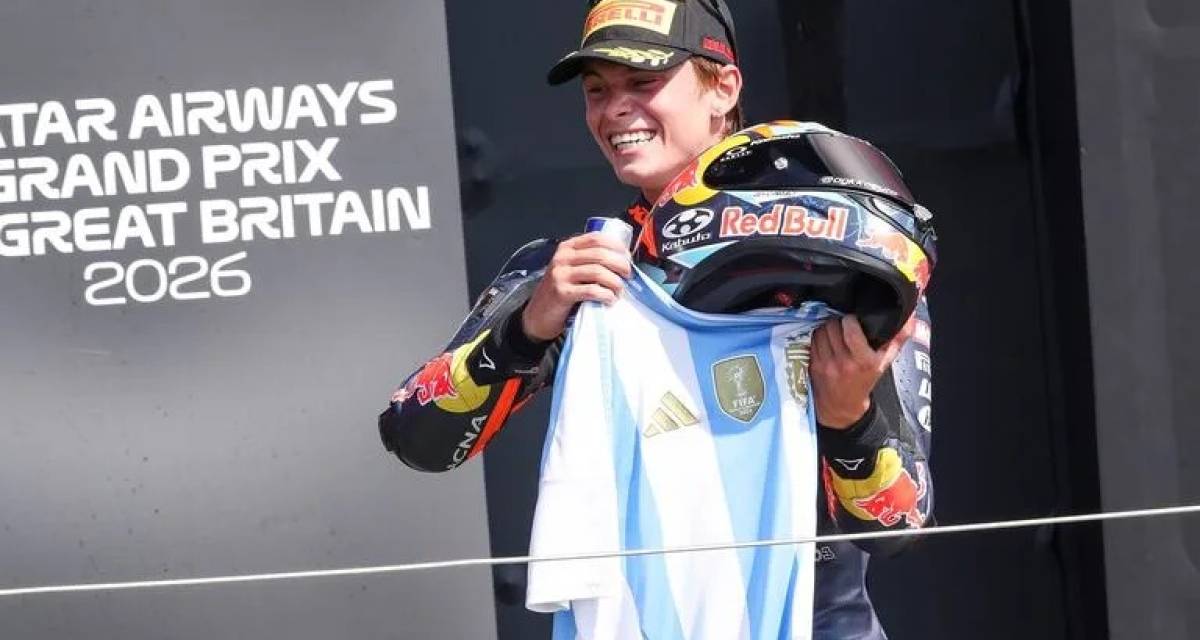 Moto3: Perrone y el recuerdo del podio en Silverstone: ¿Cómo fue sacar la bandera argentina en Gran Bretaña?