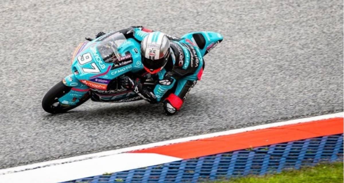 Morelli protagonizó una sorprendente remontada en Austria para ser 8° y Perrone fue 12° en Moto3