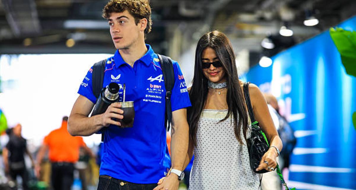 Mientras Colapinto busca recuperarse en Singapur, Maia Reficco confirmó que ya no están juntos