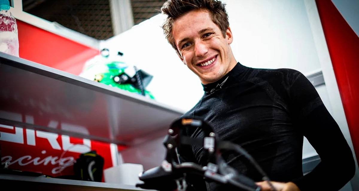 Sacha Fenestraz confirmó que probará un F1 de Ferrari en 2027