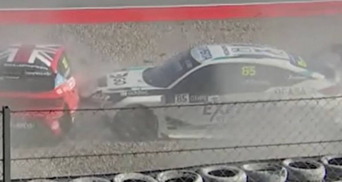 Tiago Pernía abandonó la segunda carrera en Barcelona tras un incidente y terminó octavo en el campeonato del TCR Europe