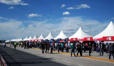 Los de arriba, a remarla