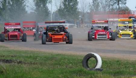 Pedido formal para el regreso de los acompañantes