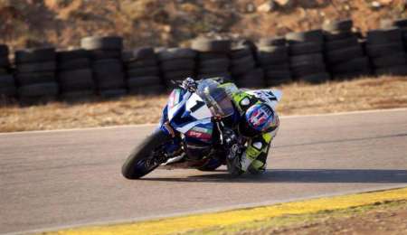 El campeón chileno llega y se viste de azul 