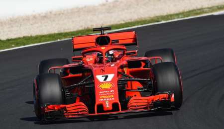 Raikkonen termina la pretemporada arriba en Barcelona
