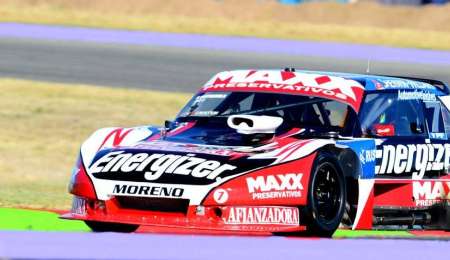 Cotignola sigue firme